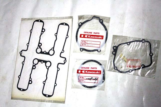 カワサキZ400FXZ550FXKZ550Z400JゼファーガスケットSet 検Z1Z2750RSZ750FourZ650Z400GPGPZ750FX400RZ750FXZ250GPZ400ZZR400ホンダCBスズキ拍卖