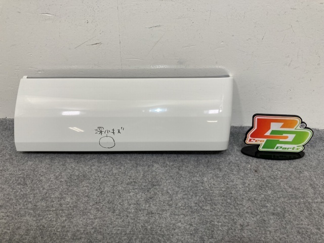 新車取り外し!フォワード 5代目/2007- 純正 左 リア フェンダー フルキャブ用 ホワイト ソリッド いすゞ(138929)拍卖