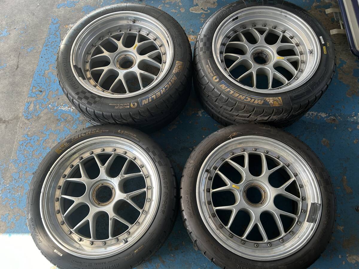 ポルシェ 997 GT3 CUPカー 後期 純正 センターロック ホイール BBS レインタイヤ付き 4本拍卖