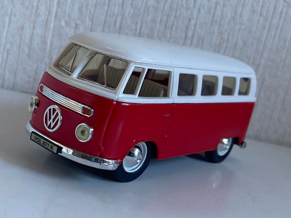 1/34 フォルクスワーゲン ワーゲンバス タイプ2 レイトバス volkswargen TYPEⅡ プルバックカー レッド ホワイト拍卖