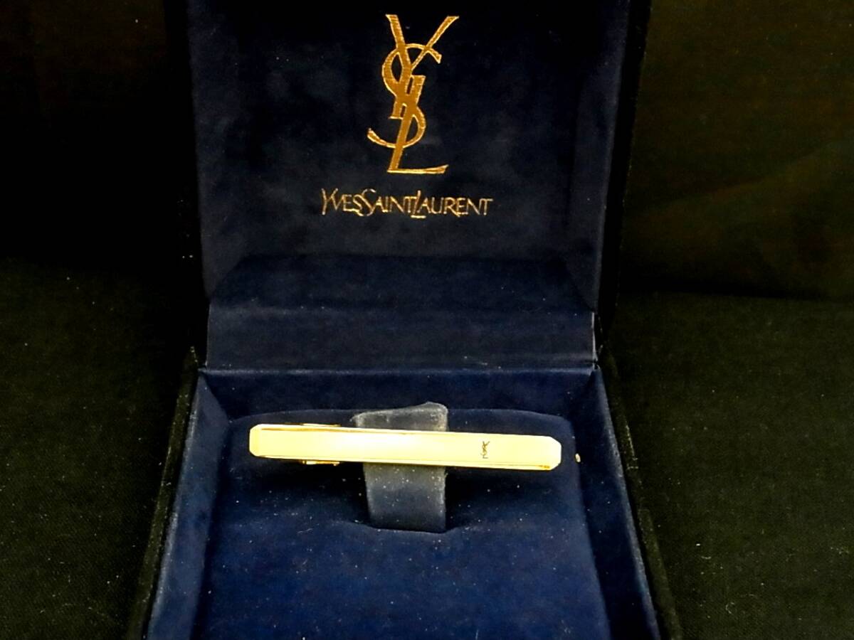 ■№0197■特売③■【シルバー・ゴールド】【YSL】サンローラン■タイピン・ネクタイ ピン♪拍卖