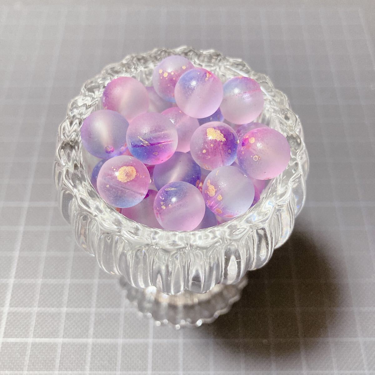 ガラスビーズ 青 紫 40個セット 10mm 金箔入り 手芸 アクセサリー ビーズ拍卖