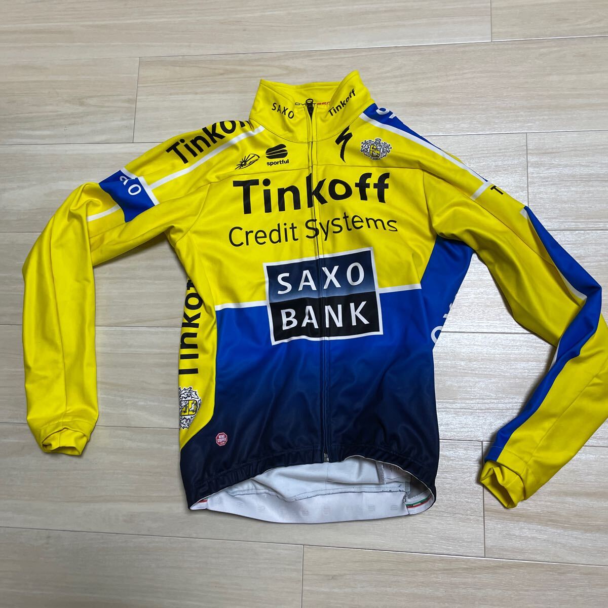 プロ サイクルチーム Tinkoff ウィンター ジャケット Wind stopper採用 サイズM 拍卖