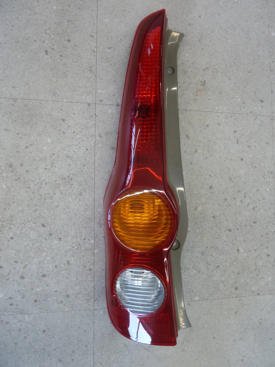 ●●2411-147L スタート即決! L275S L285S MIRA ミラ 純正 左 テールランプ ハーネス付 ICHIKOH D048拍卖