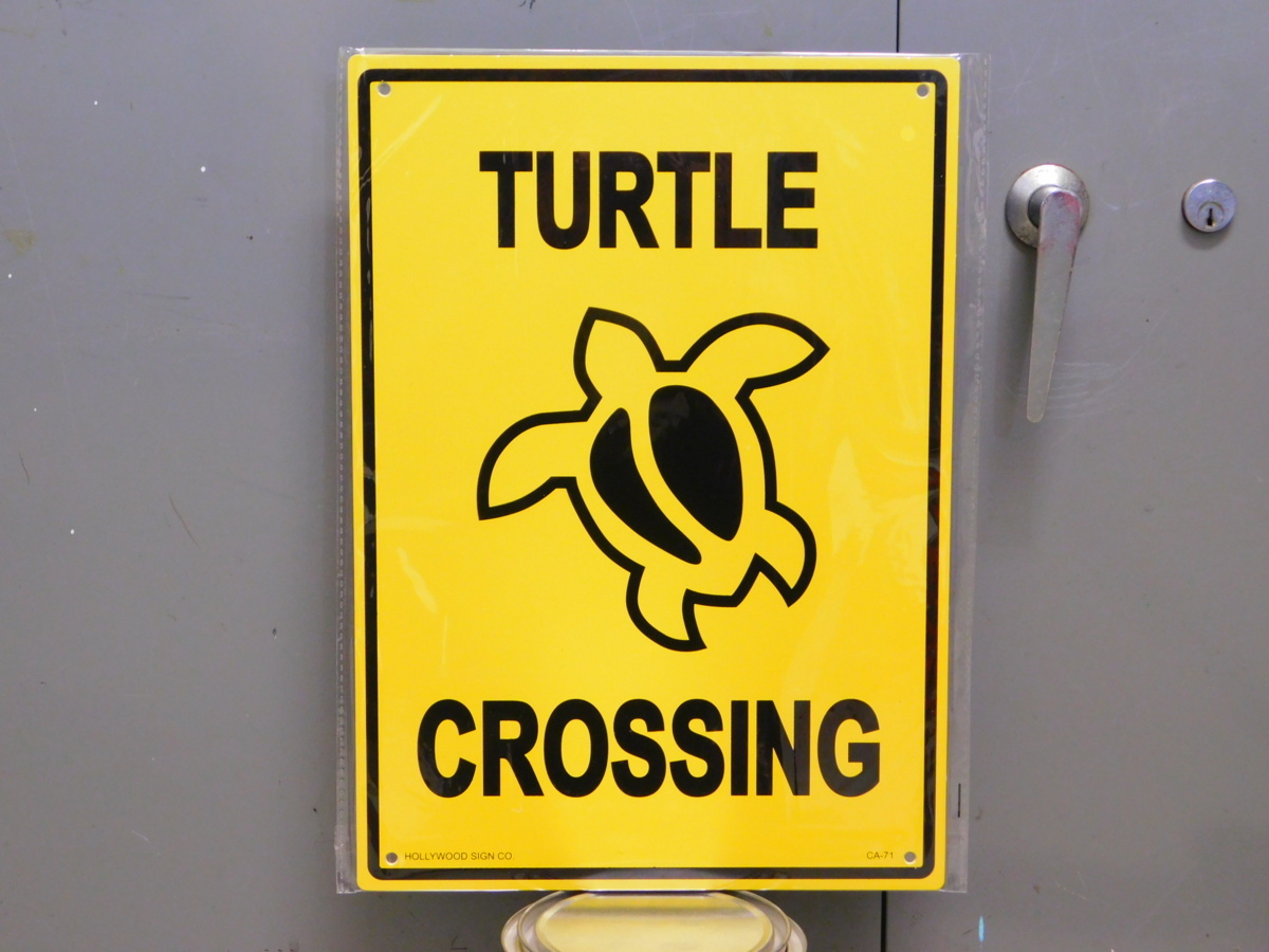 サインプレート CA-71 《亀横断注意》 ハワイ ガレージ 看板 サインボード拍卖