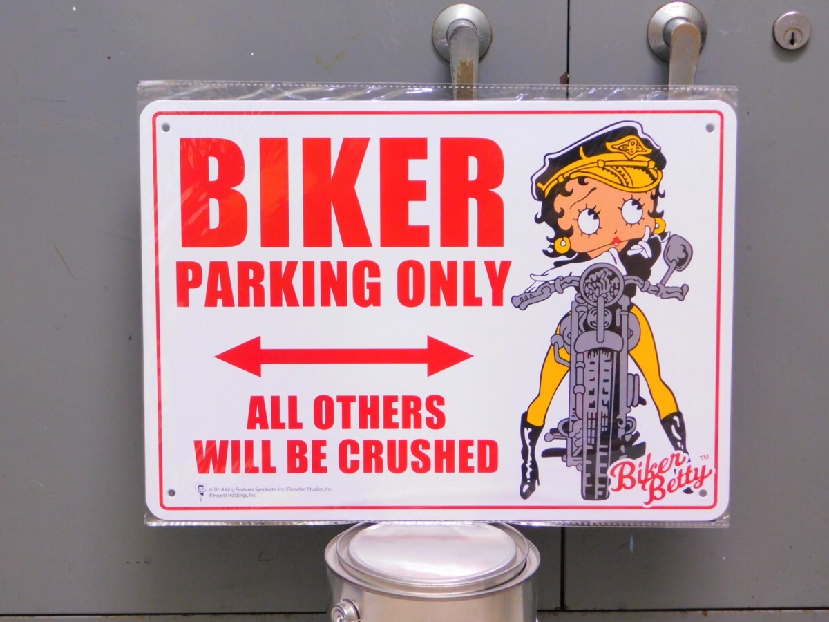 ベティちゃん サインプレート BT-BIKER 《Betty Boop/バイカー専用駐車場》 バイク ガレージ 看板 アメリカ 拍卖