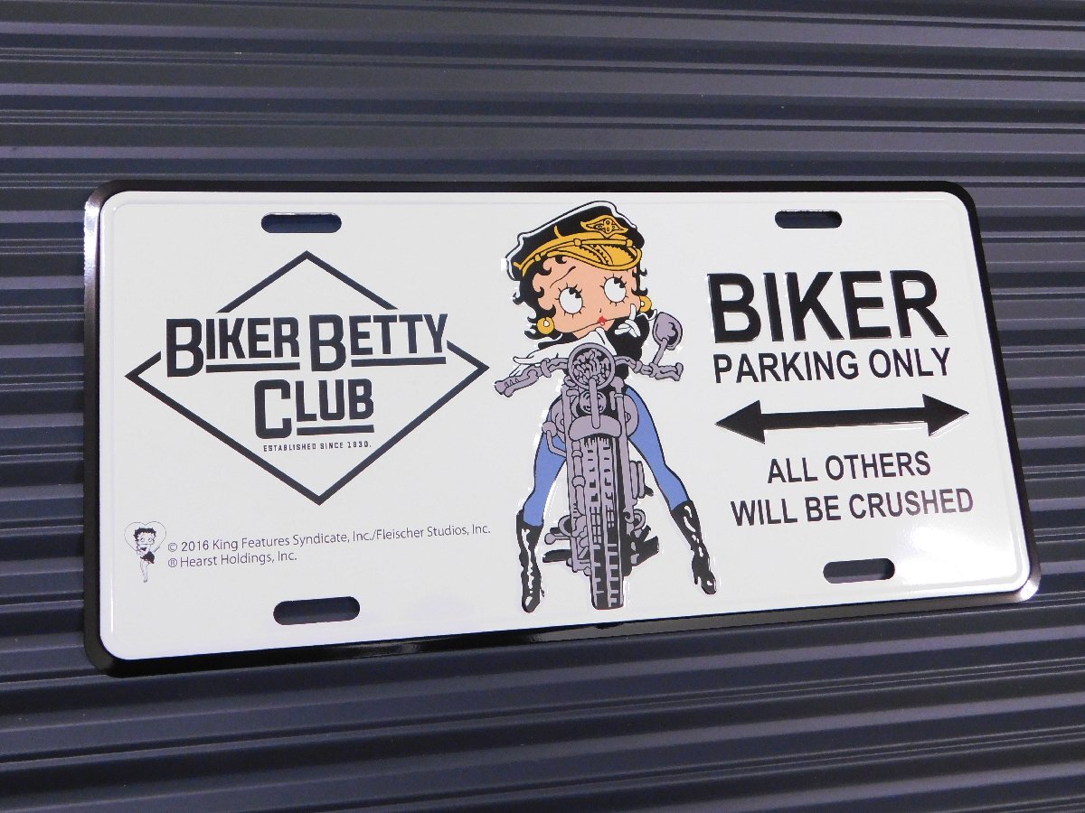 ◆送料\185◆【Betty Boop・ベティちゃん】※《ライセンスプレート / BETTY-BIKER1】 アメリカン雑貨 ナンバープレート拍卖