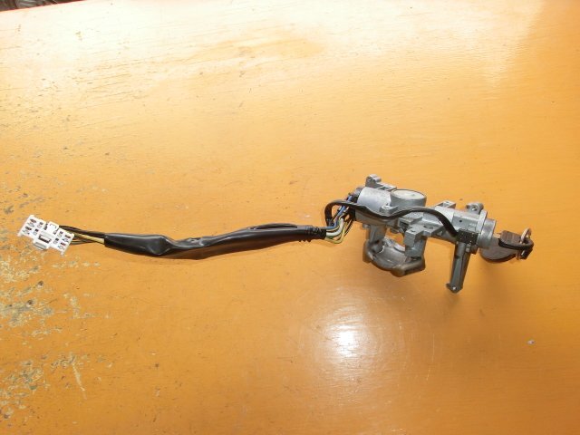 ジムニー 1型 キーシリンダー 平成11年 GF-JB23W XC キー 16.9万㎞ 即決あり拍卖