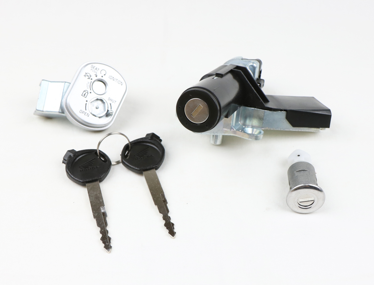 TODAY トゥデイ DIOディオ キーシリンダー セット AF61 AF62 キー イグニッション拍卖