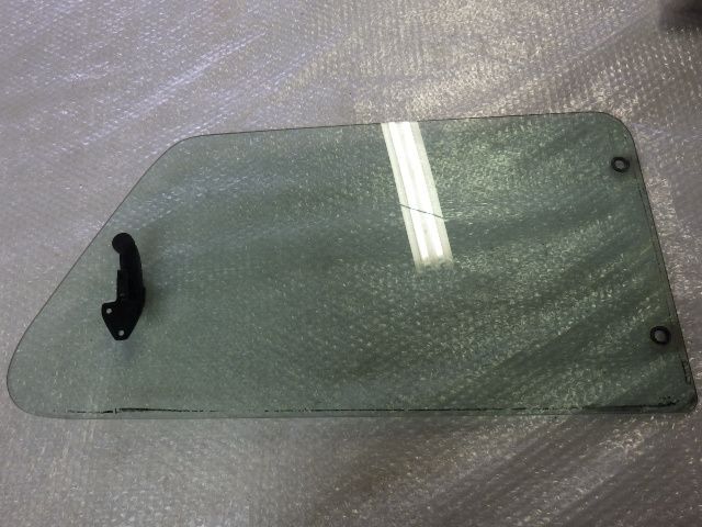 ★フィアット パンダ 141AKA 1998年 初代 セリエ2★リア 右 クォーター ガラス 純正 中古拍卖