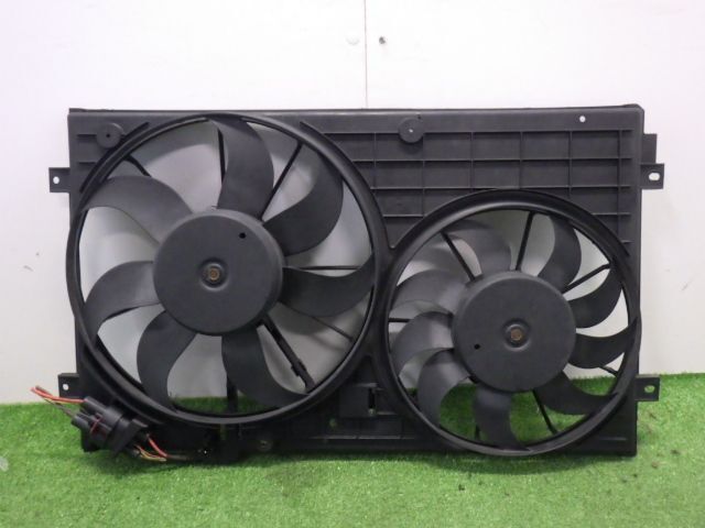 ★VW ゴルフ TSI コンフォートライン 1KCAX★電動ファン 純正 中古拍卖