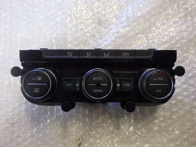 ★ゴルフ ヴァリアント ラウンジ AUCJZ★エアコンスイッチ 純正 中古 5G0907044BC拍卖