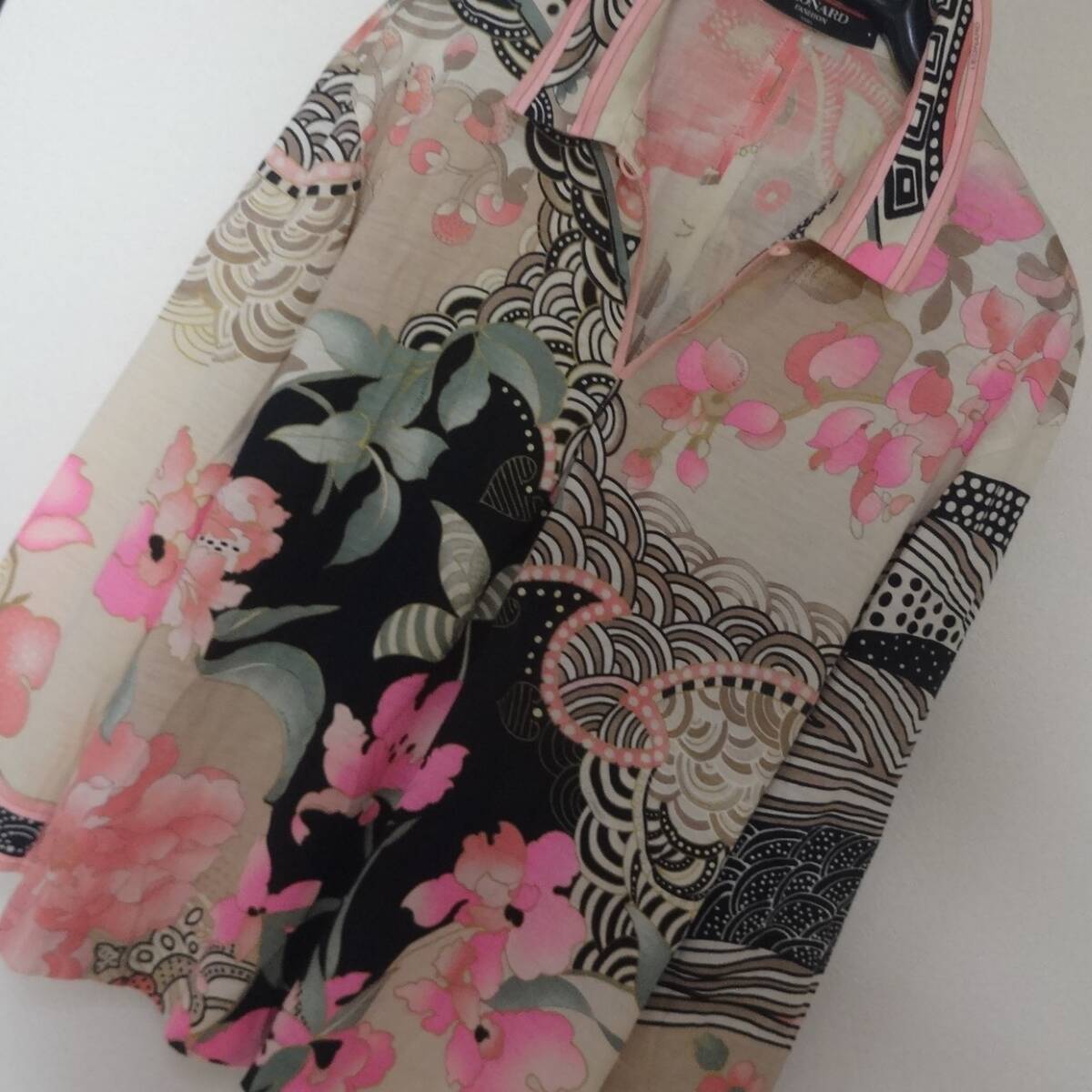 50-k00 レオナール シャツ M拍卖