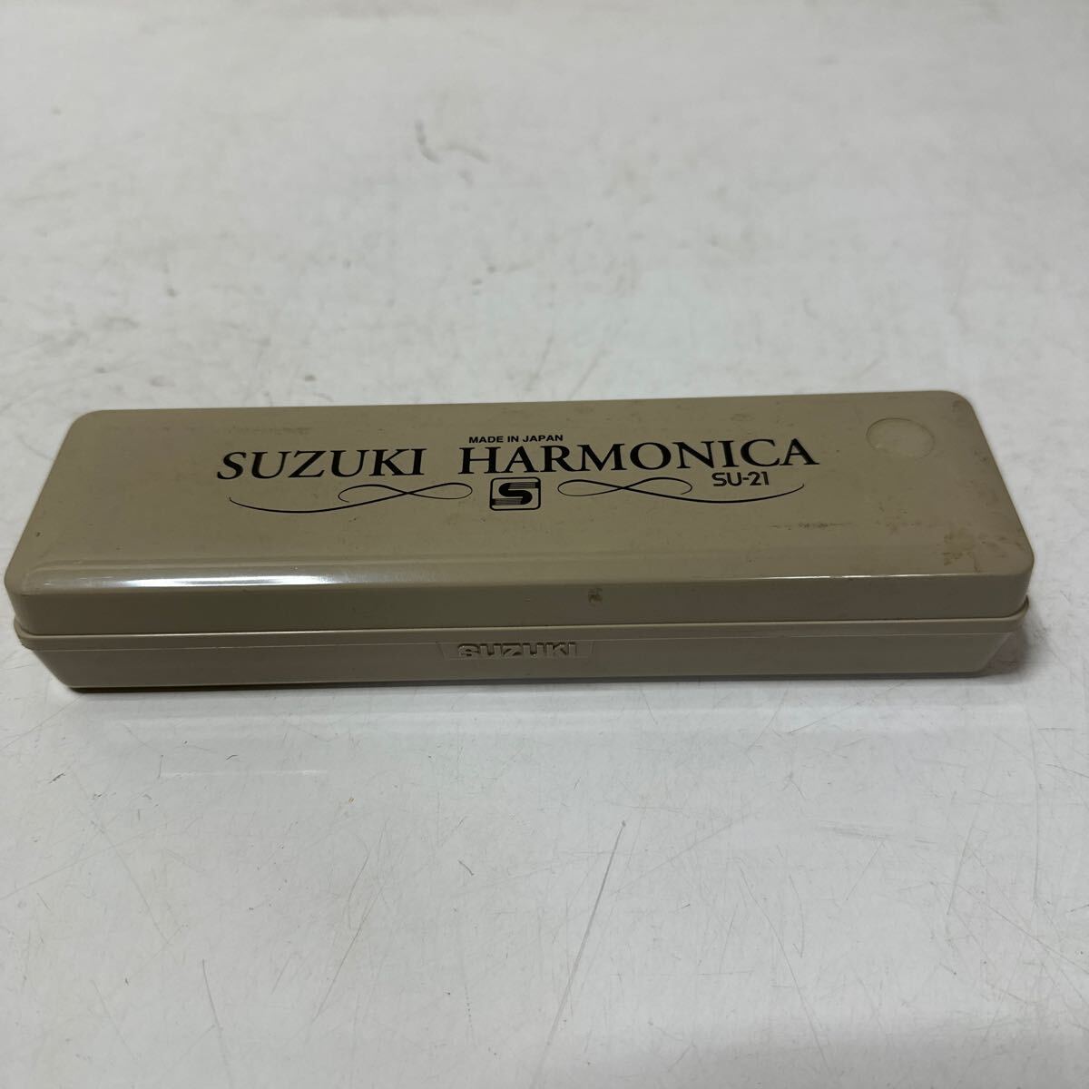 A561 SUZUKI スズキ HARMONICA ハーモニカ SU-21 ケース付 現状拍卖