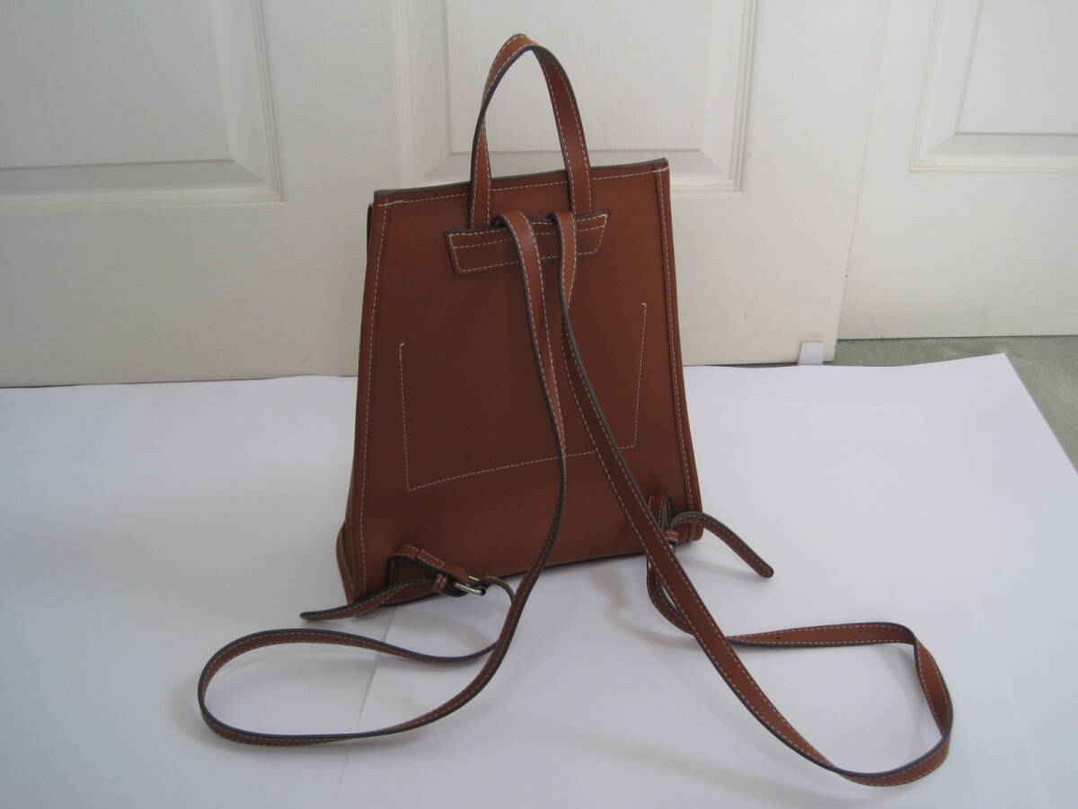 ZARA 合皮製 バックパック 女性用 茶色 新品未使用拍卖