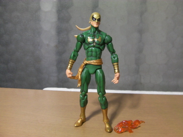 マーベルユニバース 3.75インチ アイアンフィスト拍卖