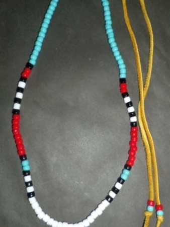 ガラスビーズ ネックレス 拍卖