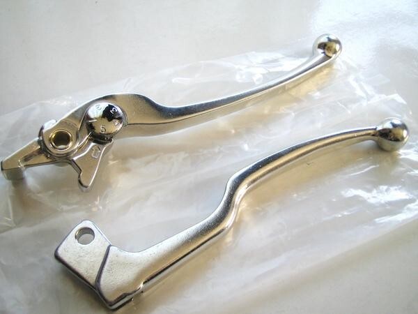 ★送料430円~ 新品 NEWレバーSET *GSX250刀 *グース350 *GSX-R400 *バンディット400 *SV650/S *V-STROM650 *GSX-R750 他拍卖
