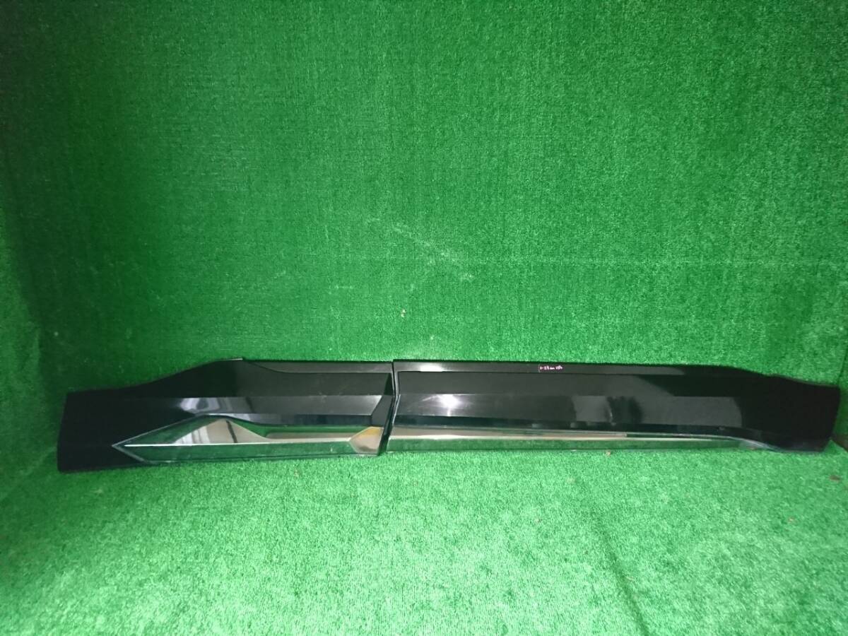 MXAA52 RAV4 右フロント・リアドアロアパネル ブラック 218(77911)拍卖