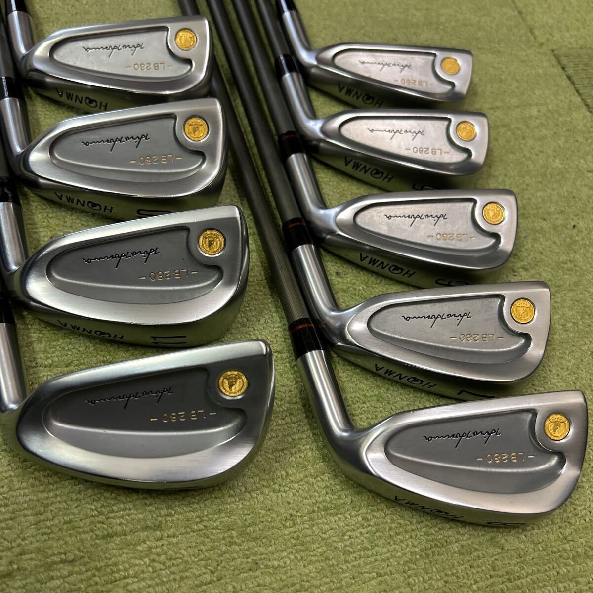 Z717 状態良好 ヒロホンマ LB-280 金モグラ 4〜SW 9本セット 純正カーボンR-1 4星シャフト拍卖