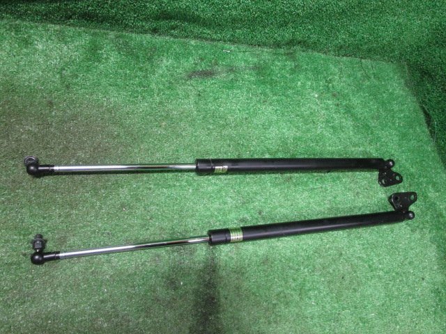 【A64800】ハイゼットカーゴ S321V 左右 リアゲートダンバー拍卖