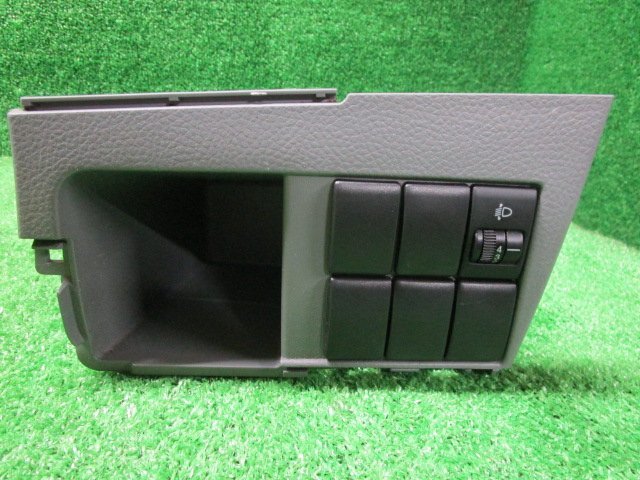 【A65128】◇ワゴンR MH23S レベライザースイッチ スイッチパネル拍卖