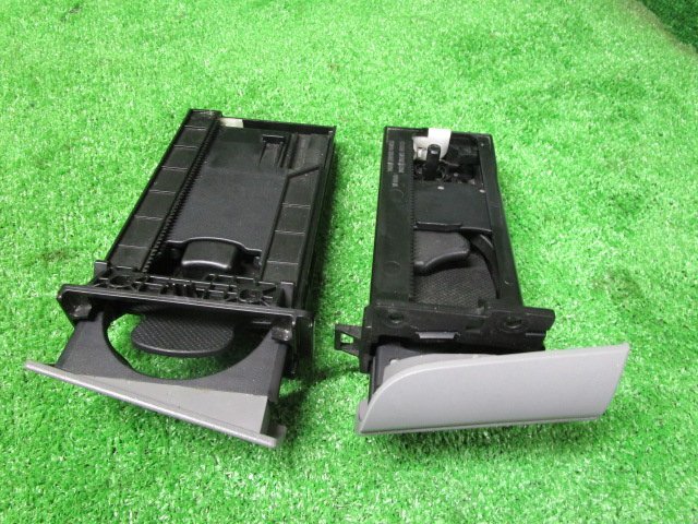 【A65130】◇ワゴンR MH23S 左右 ドリンクホルダー拍卖