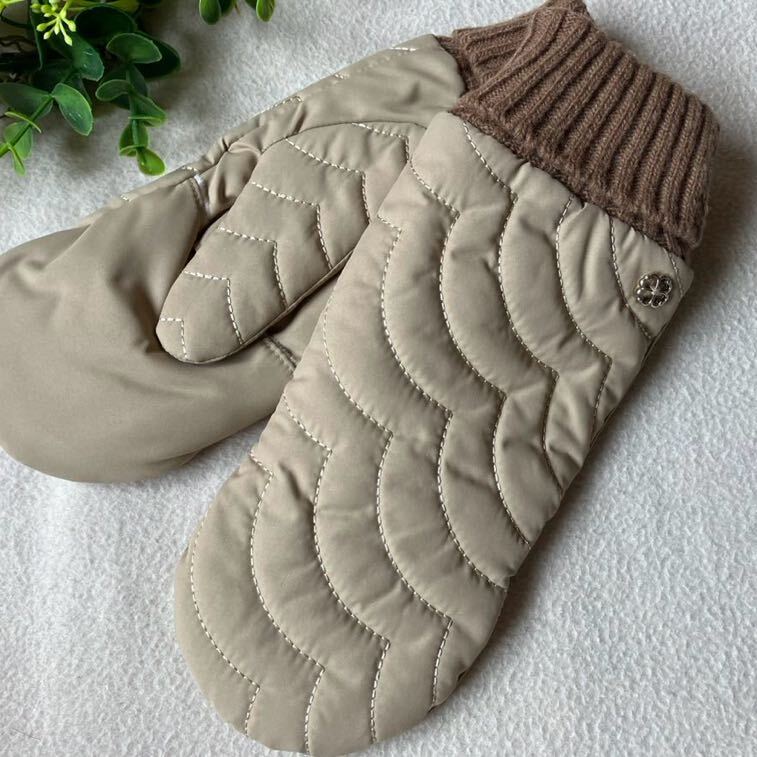 ★新品★ kate spade ケイトスペード 指が出る手袋 ミトン レディース キルティング 裏起毛 防風 ベージュ拍卖