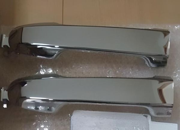 新品 純正品 TOYOTA トヨタ アウトサイド ハンドルASSY リヤ 左右共通 ヴィッツ KSP130 NCP131 NHP130 アクア NHP11拍卖