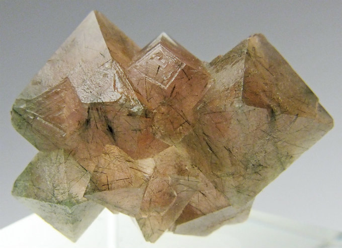 ☆☆ ピンクフローライト 八面体 <内モンゴル自治区> 3 ☆☆拍卖