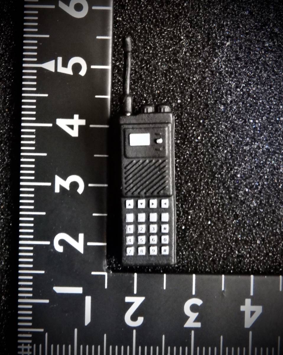 【値上げ予定】SWTOYS製 模型 1/6 スケール 女性 男性 フィギュア用 装備 部品 無線機 トランシーバー (未使用拍卖