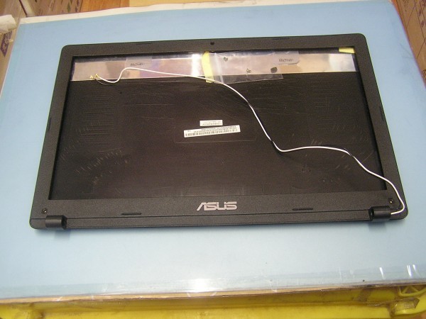 ASUS X551CA-SX022H 等用 液晶部ケースのみ表裏拍卖