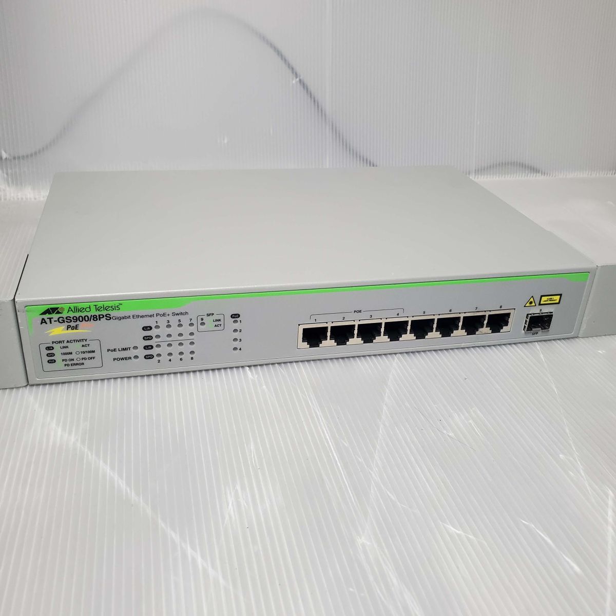 @SR011 AlliedTelesis AT-GS900/8PS Gigabit Ethernet PoE+ Switch RJ45 4ポートPoE対応 ギガビットイーサPoE+スイッチ拍卖