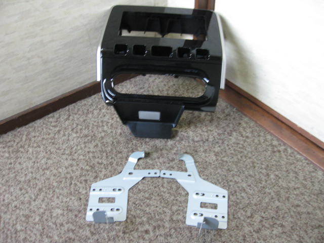 中古*H31年はずし*日産*セレナ*オーデイオパネル*拍卖