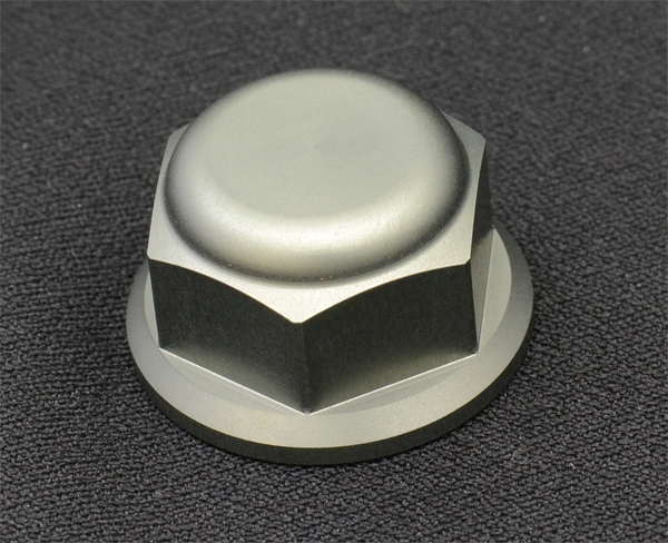 SR400 SR500 7075材アルミ削出し ステムナット Titan 2001年以降拍卖