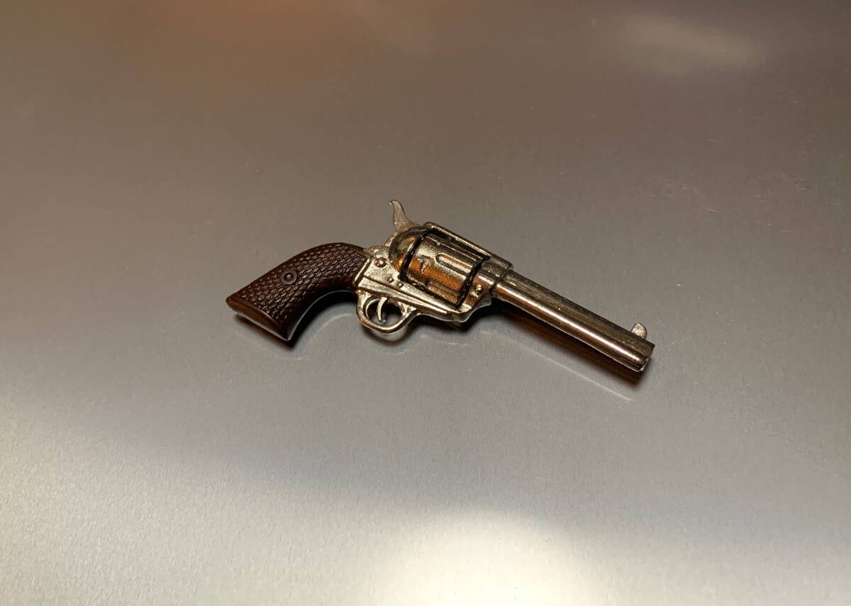 1/3 ドール用武器 コルト シングルアクションアーミー リボルバー 金属製拍卖