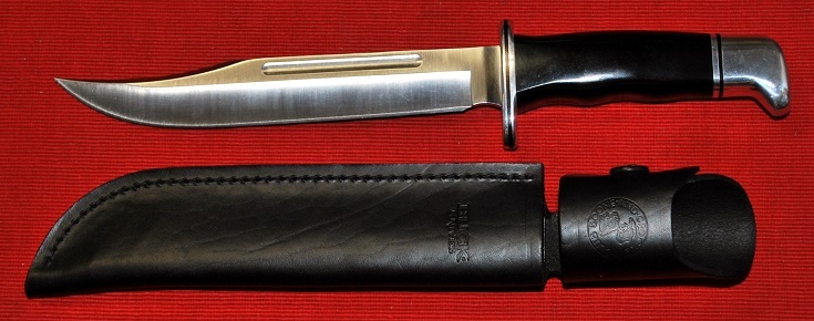 No.120 BUCK GENERAL ・バックゼネラル・黒樹脂柄・420HC Blade:18.7cm・全長:30.4cm・黒革ケース付拍卖