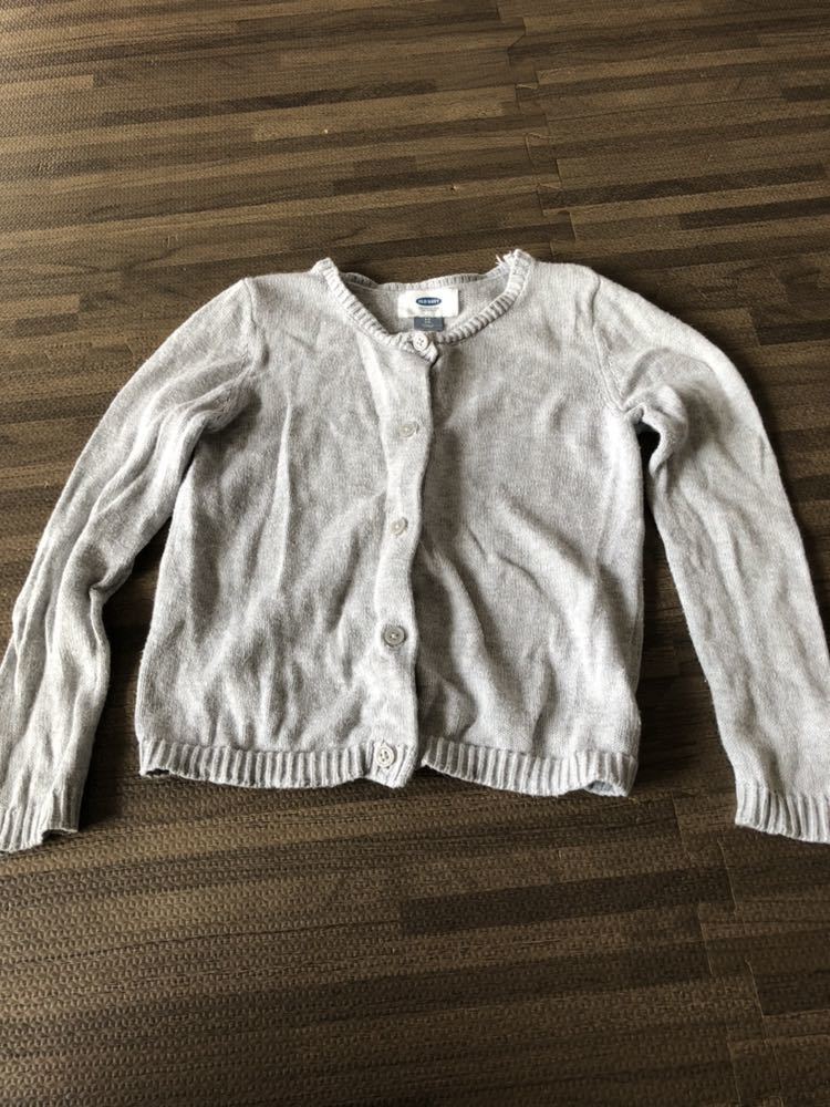 オールドネイビーカーディガン サイズ4T4A(105~110センチ)拍卖