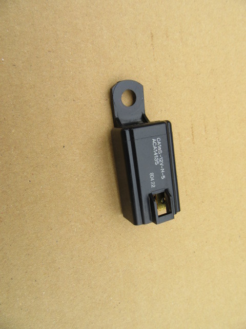 三菱コンバイン VM6から取り外した電装部品 中古 2拍卖