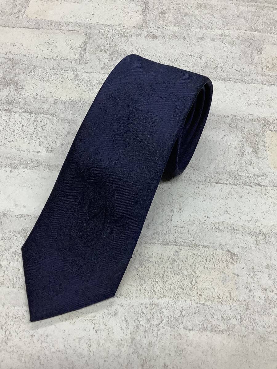 新品未使用 送料無料★大剣幅8cm★人気のペイズリー★シルク100%ネクタイ 濃紺系 参考定価4,990円拍卖