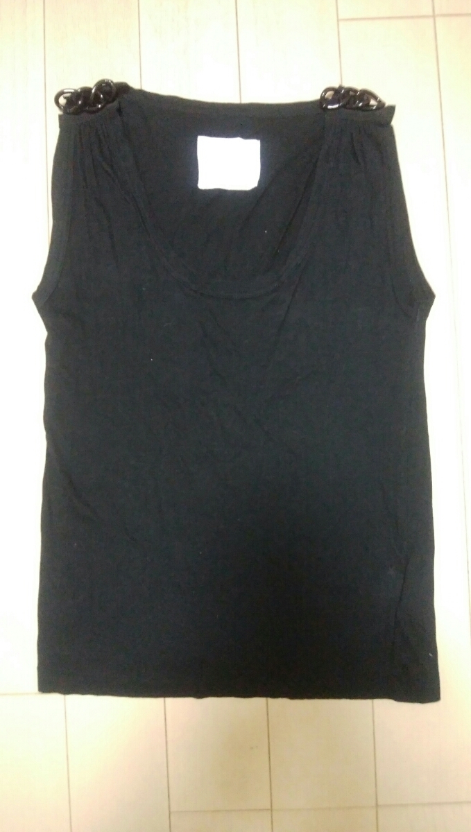 sacai(サカイ) チェーン装飾付きシルク混ノースリーブカットソー カラー:ブラック系 表示サイズ:1拍卖