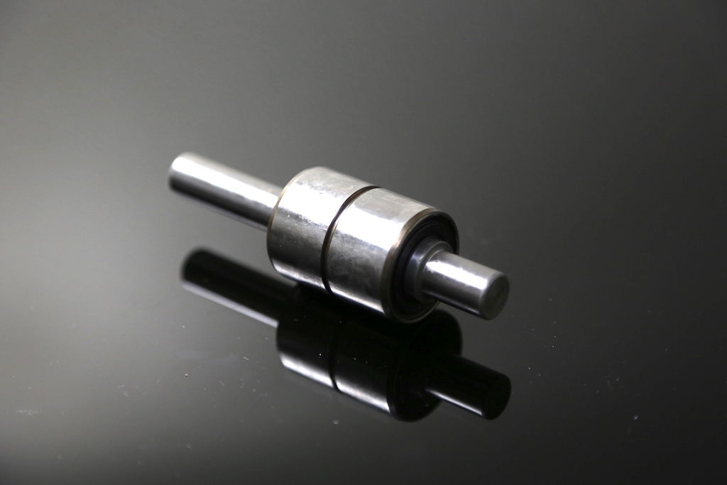 新品 トヨタ2000GT ウォーターポンプ ベアリング 高速有鉛 トヨペット MF10 旧車拍卖