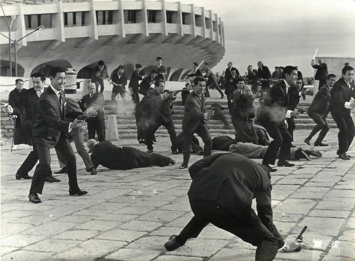 p39127『顔役』スチル 石井輝男 鶴田浩二 高倉健 曽根晴美 俊藤浩滋 三田佳子 藤純子拍卖