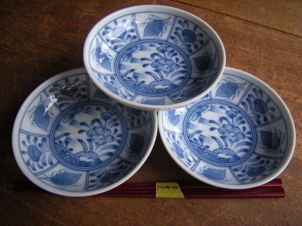 池◇美濃焼【新品*未使用】染付 格子 山野草 小皿 4寸(11.8㎝x3.4㎝)1枚から *掘り出し物*高級うつわ*拍卖