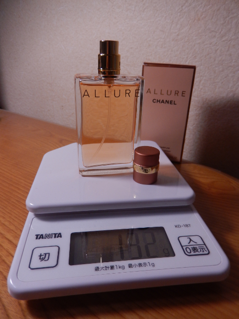 状態◎【ほぼ満タン】 132g(^^ゞ パルファム 35ml「CHANEL ALLURE:シャネル アリュール」EDP-SP(スプレー)_/_/ 交渉OK、匿名OK! _/_/拍卖