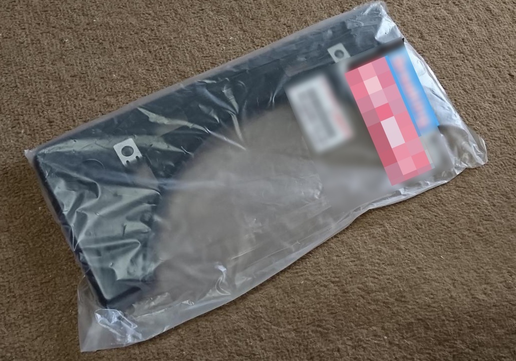 ■新品■トヨタ純正 30系セルシオ プレートブラケット フロントバンパーナンバーベース ブラック 黒拍卖