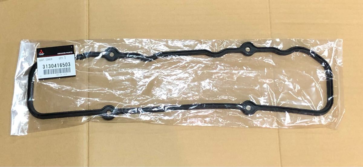 送料無料 三菱 純正 新品 ジープ シリンダー ヘッドカバー ガスケット ディーゼル J36 J37 J24 J54 J53 J55 J56 J57 J58 J26 J34 J38拍卖