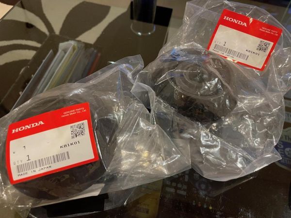残りわずか!【未使用 ホンダ 純正】HONDA フィット GD系 フロントダンパー ラバー 2個セット拍卖