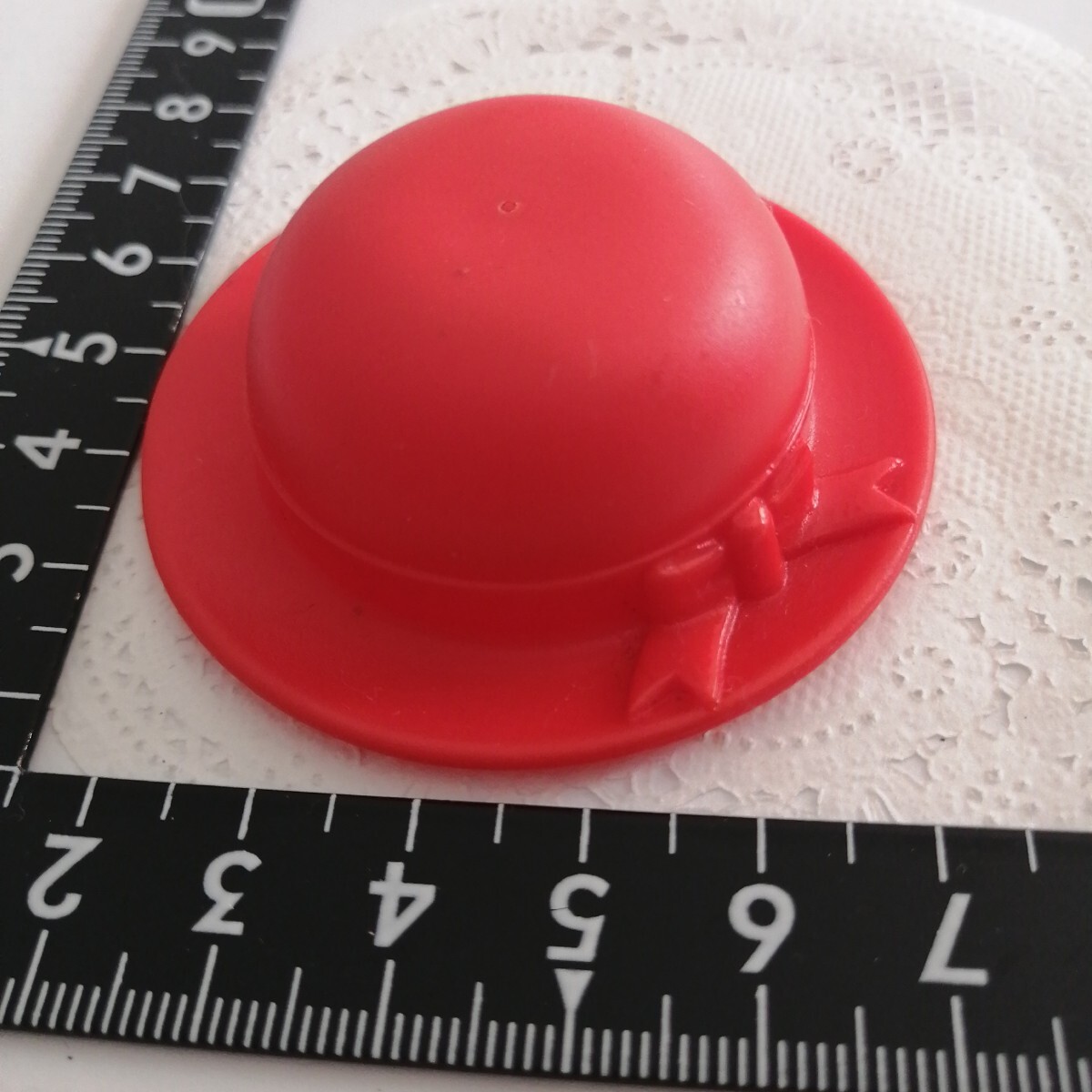 4r1113 ドール用 赤 帽子 ジェニー リカちゃん 幼稚園児 ピュアニーモ サイズ 1/6ドール拍卖