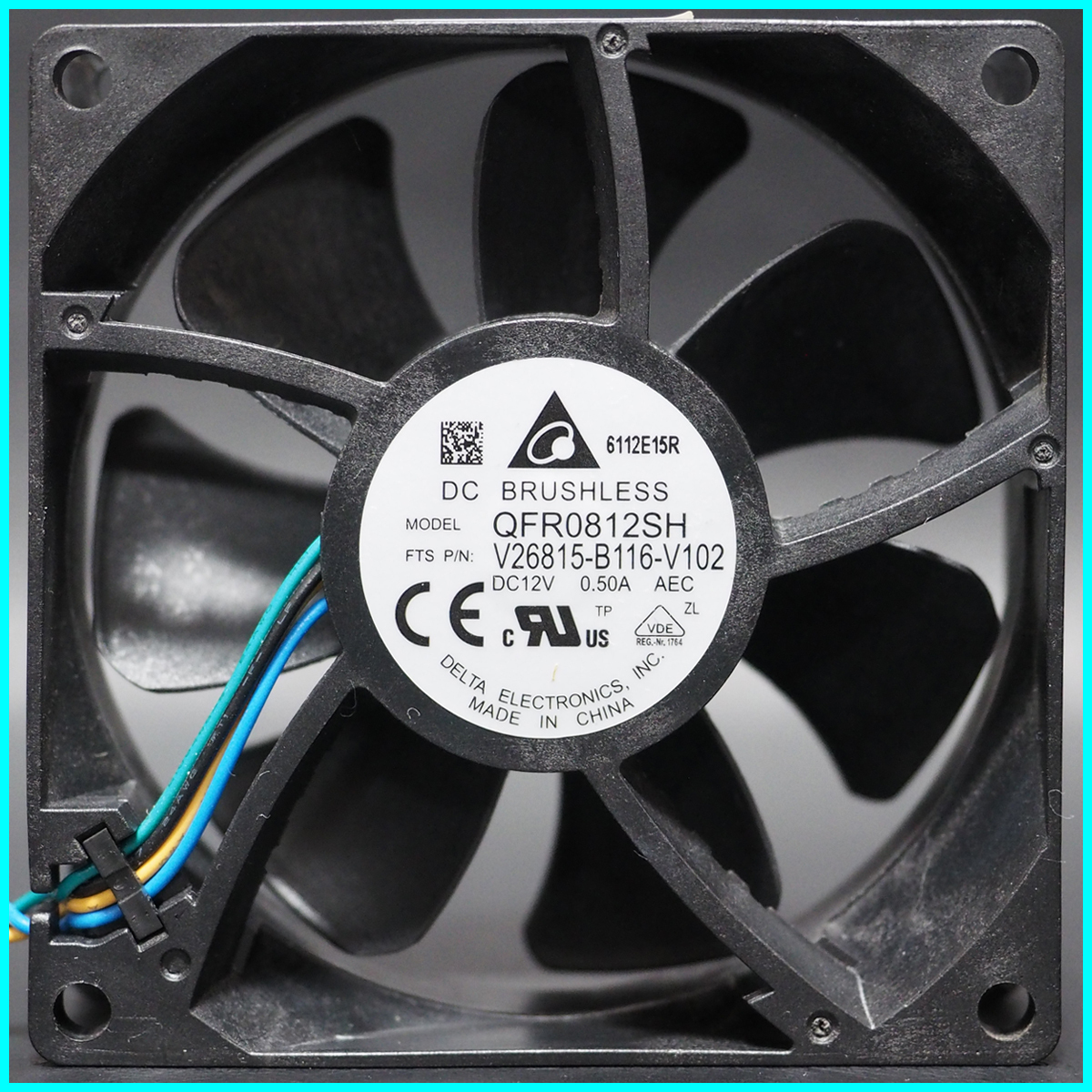 富士通 ESPRIMO D556/M・D556/S ケースファン DELTA QFR0812SH V26815-B116-V102 CP515269-01 + 取り付けピン拍卖